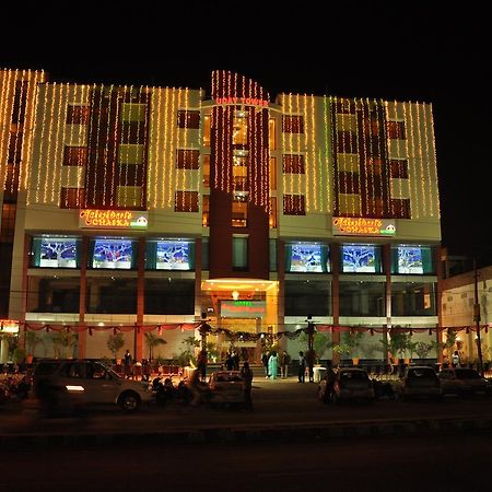 Hotel The Uday Regency Kota (Rajasthan) Bagian luar foto